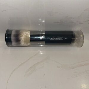 it COSMETICS Heavenly Luxe airbrush